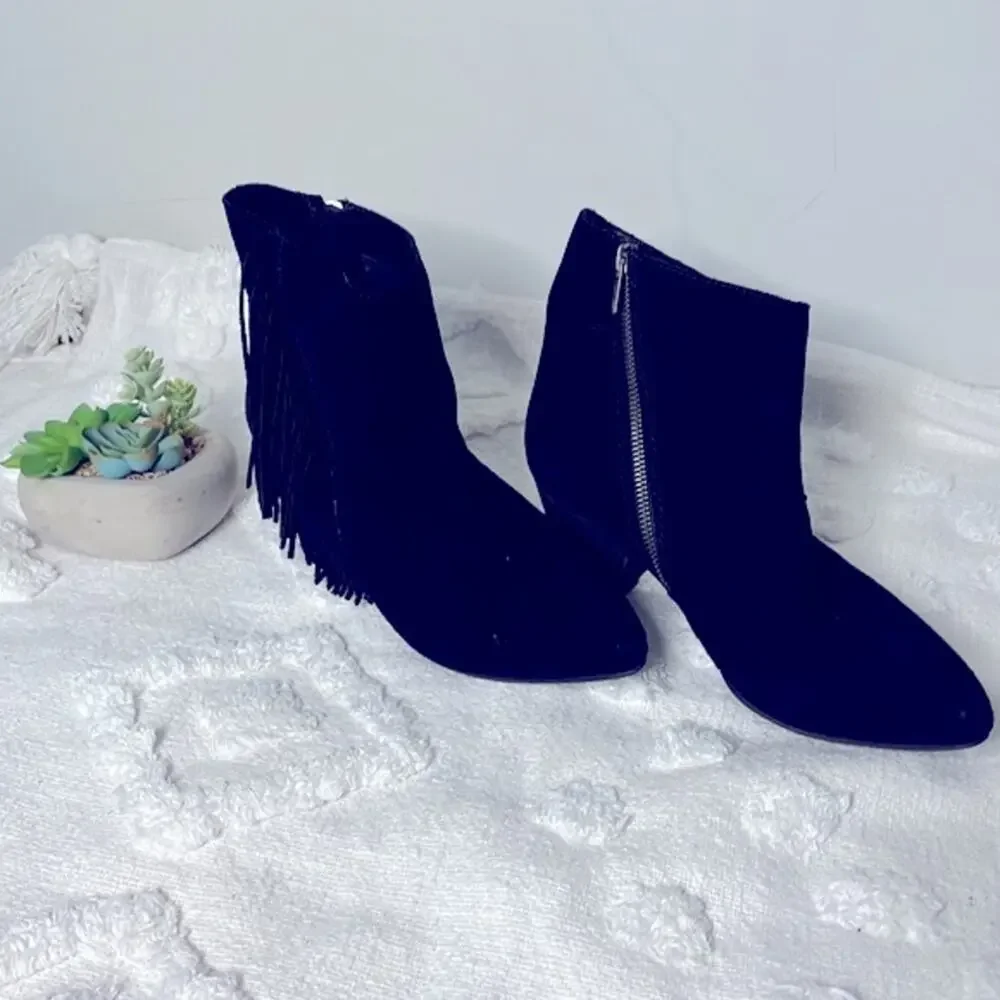 Seychelles Weekender By Anthropologie Black Suede Fringe Ankle Boots Size 9